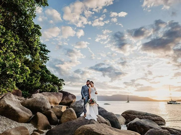 Choosing the Perfect Cairns Wedding Photographer: Capturing Your Special Day in Tropical Paradise